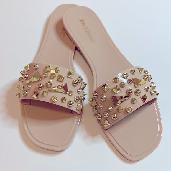 Studded jelly flat sandal NWT! Size 6 - Picture 2 of 11